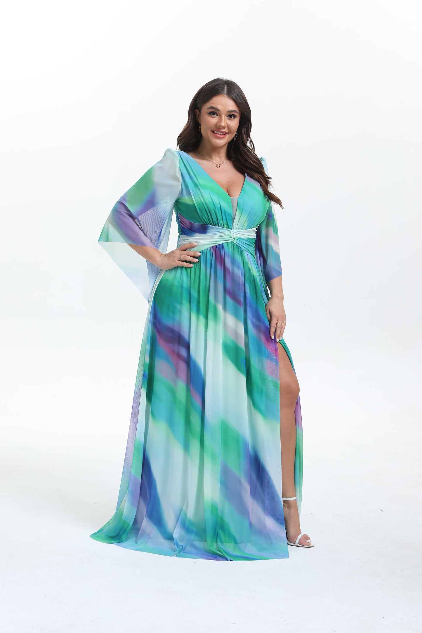 Faro - Robe maxi grande taille imprimée élégante et tendance à manche longue évasée