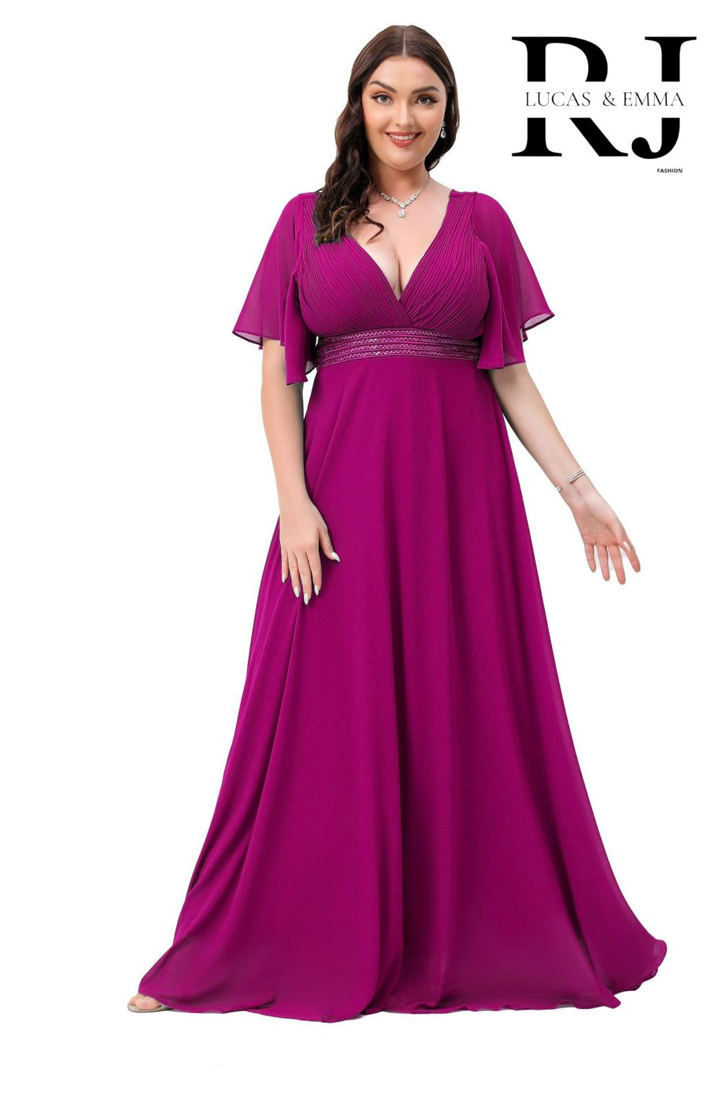 Ajaccio - Robe de cérémonie grande taille dotée d'un décolleté sexy et de manches