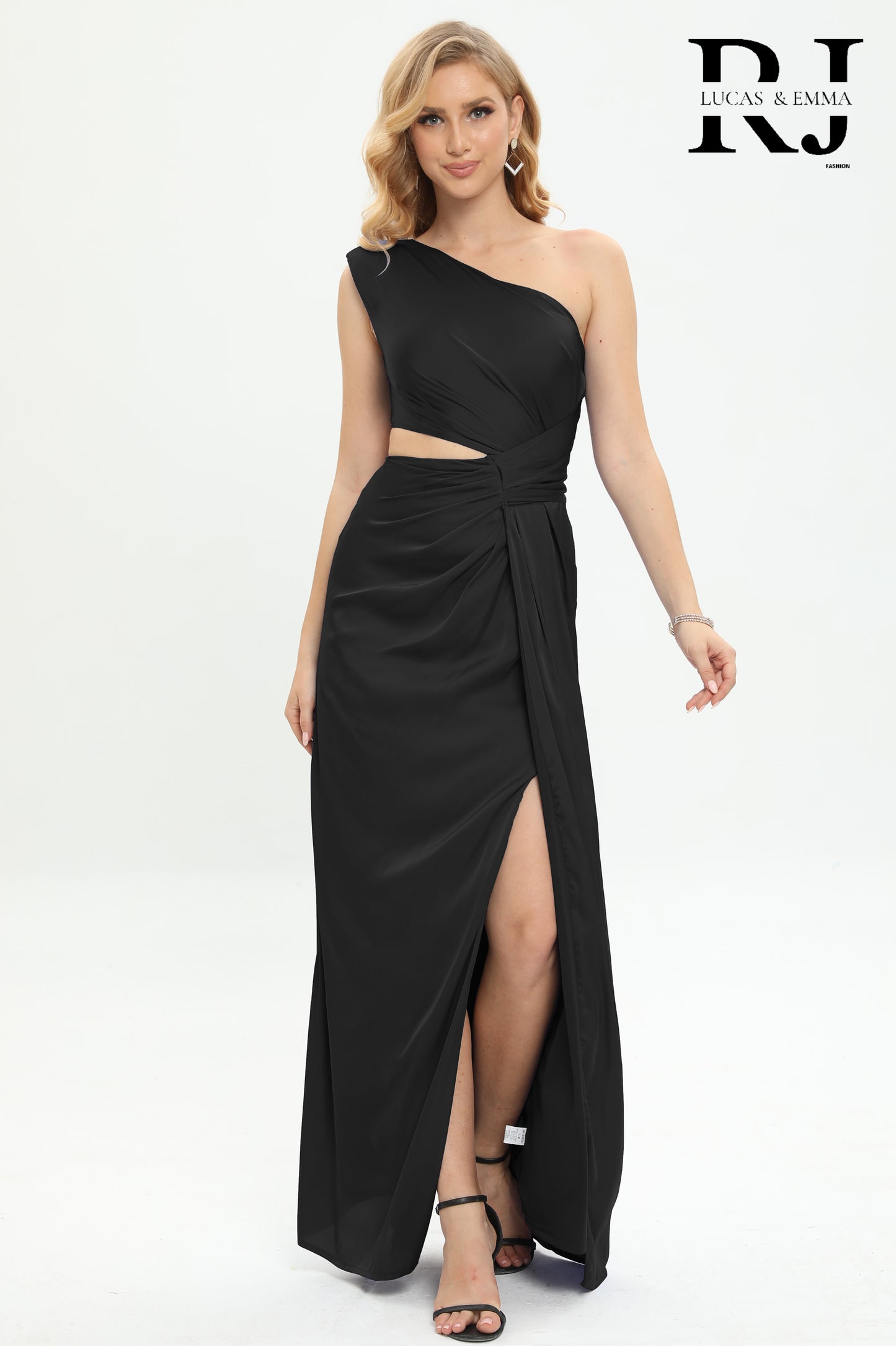 Melbourne - Robe longue asymétrique satinée avec découpe sur le coté et agrémentée d'une fente