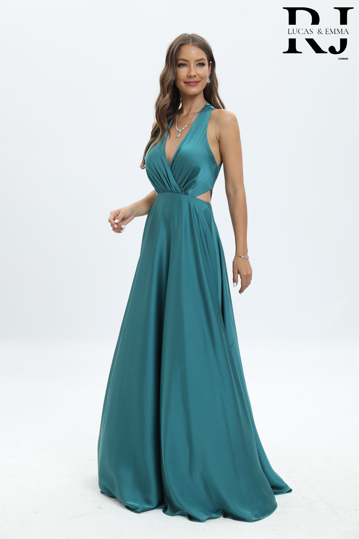 Moscow - Robe de cérémonie, de soirée, cocktail satin avec ouverture sur le coté