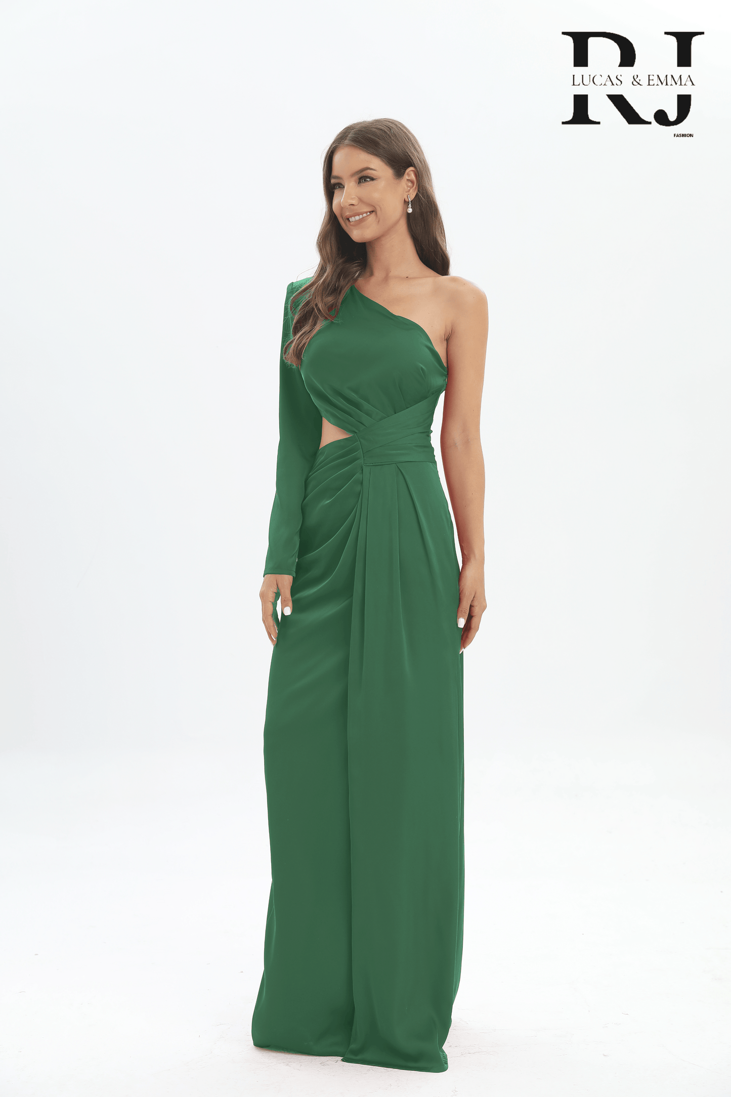 Bankok - Robe asymétrique en satin avec une manche et ouverture sur un coté, élégante et tendance