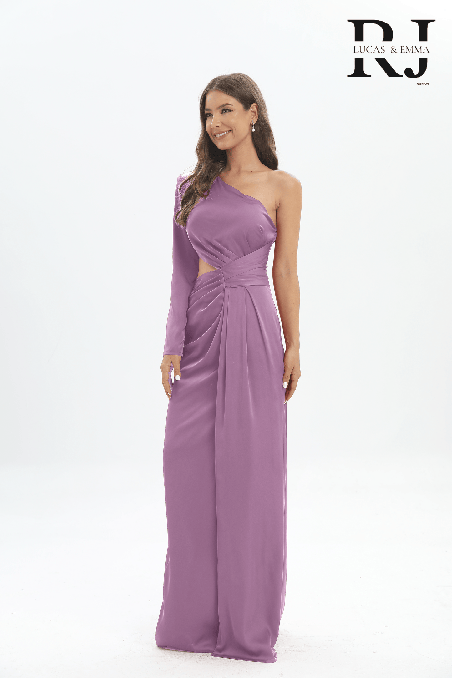 Bankok - Robe asymétrique en satin avec une manche et ouverture sur un coté, élégante et tendance